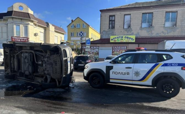 Там своя полиция, СБУ и ТЦК